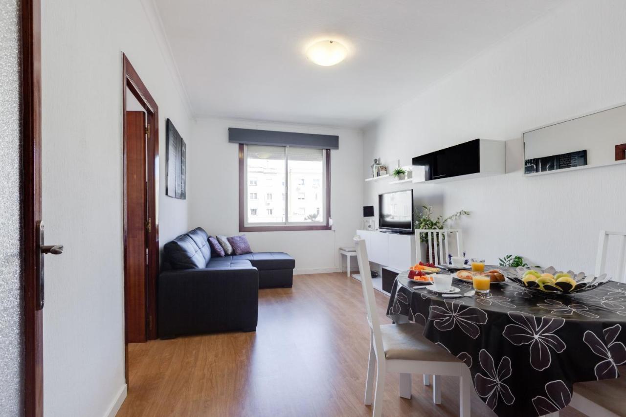 Sagrada Familia Lepant Apartment Barcelona Exterior photo